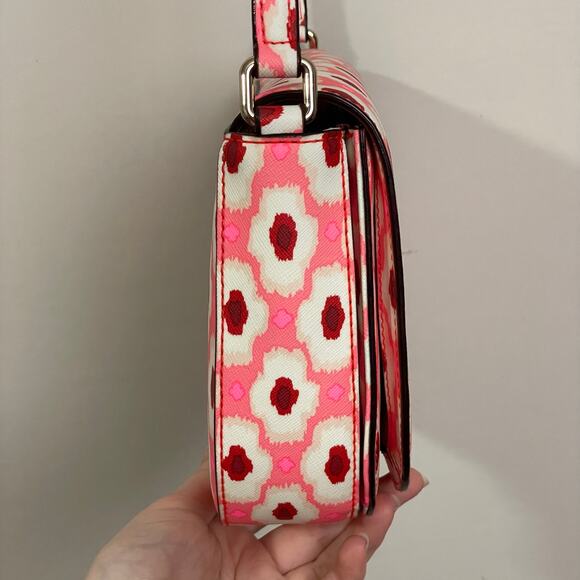 Kate Spade mini crossbody purse pink blue white geometric boho Barbie 70s vibes - Picture 6 of 13